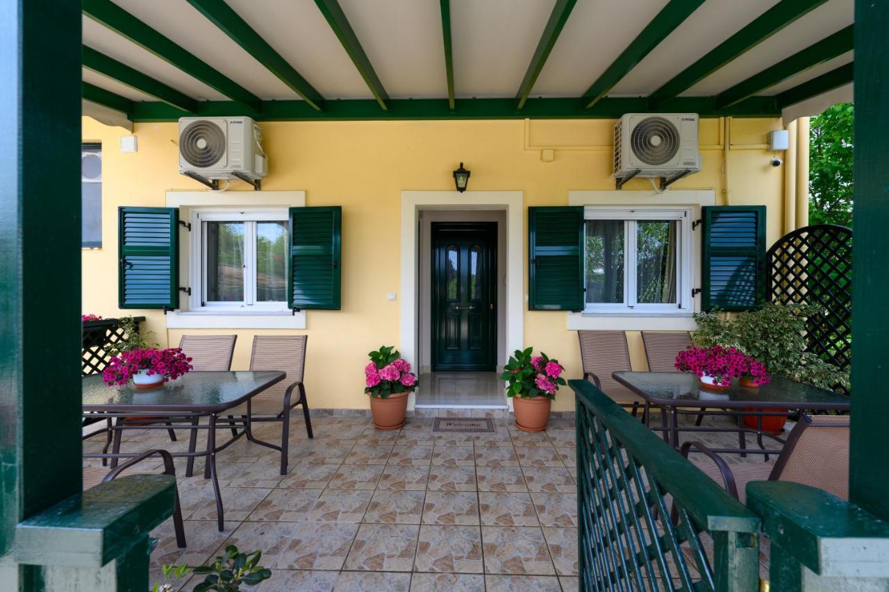 Nostalgia Corfu Town Apartments Екстериор снимка