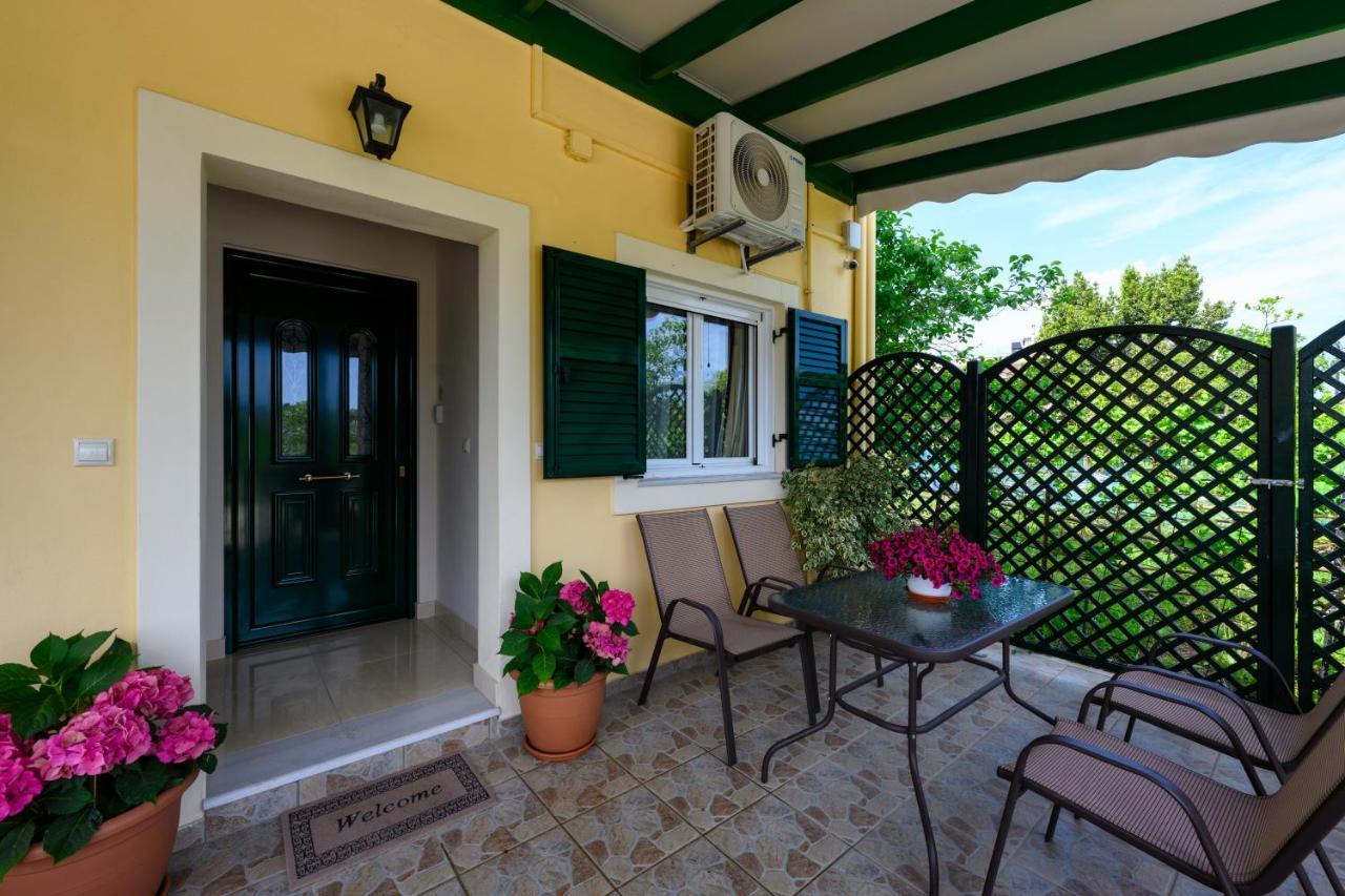 Nostalgia Corfu Town Apartments Екстериор снимка